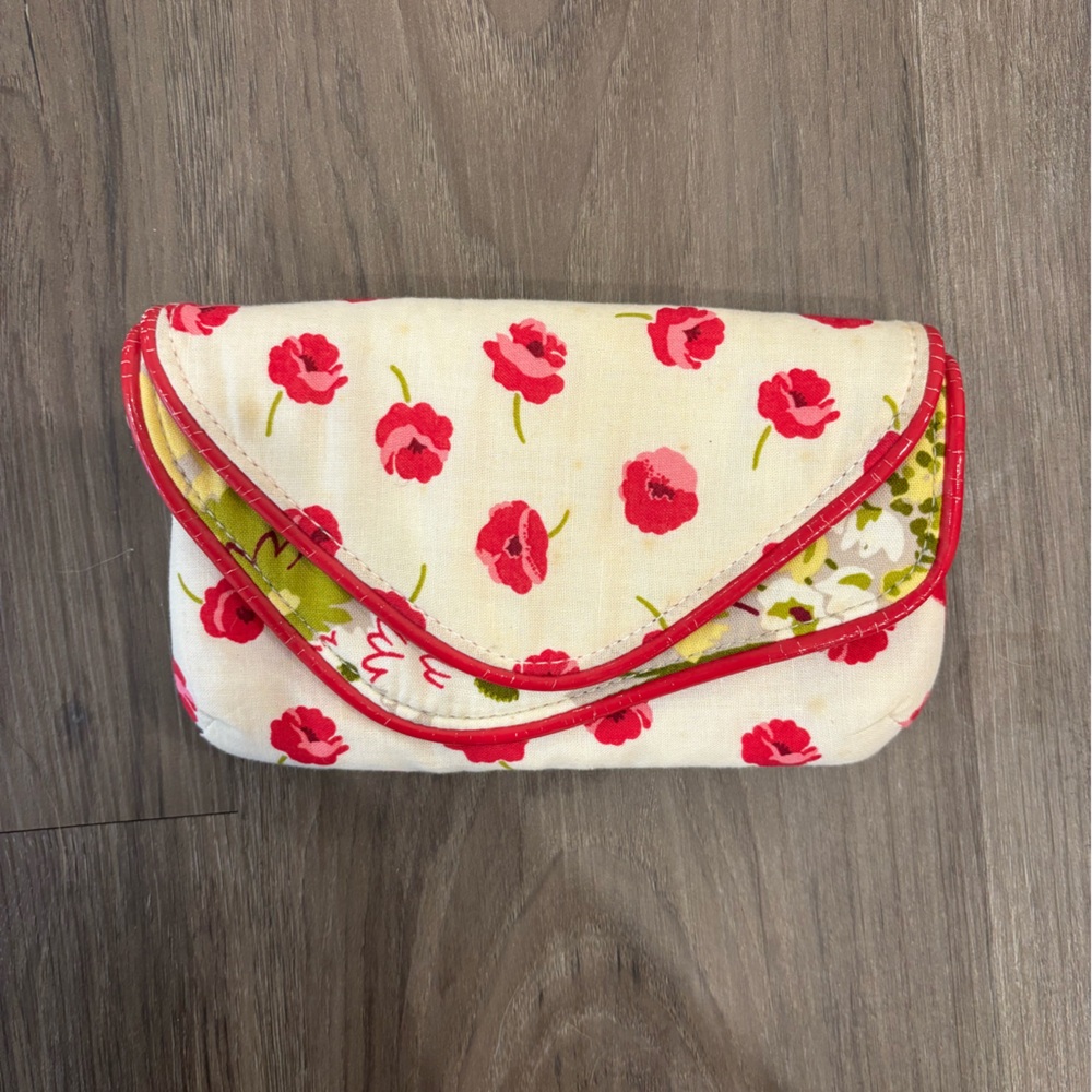 Vera Bradley wristlet purse